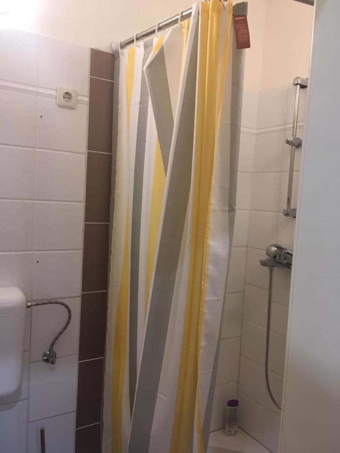 Malasits Apartman Győr Exterior foto